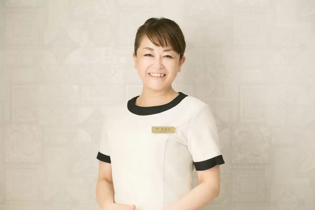 骨格から整えるダイエット専門店下(しも)さおりの自己紹介